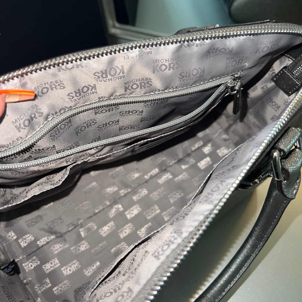 Michael Kors Saffiano Leather Purse - Picture 2 of 4